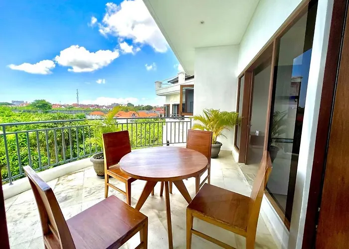 Bali Karma Sajtra ホテル 4*